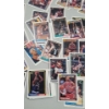 Image 3 : Assorted 1993 Topps Basketball Trading Cards