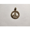 Image 1 : 14K Gold Detailed "M" Pendant TW: 3.1g