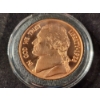 Image 8 : Lot of Two .999 Fine Copper AVDP Ounces in Protective Cases - 2009 Penny & 1938 Nickel Design 