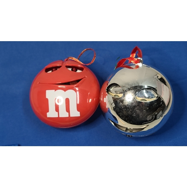 Vintage PBC Int'l 1986 Animated Singing Christmas Ornament & M&Ms Red Musical Animated Ornament 