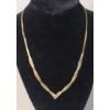 Image 1 : 14K Yellow Gold 18" Herringbone Twist V-Line Necklace - Weight: 5.7g