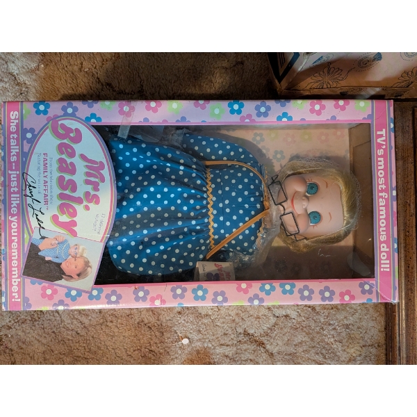 Vintage Mrs. Beasly New In Box!
