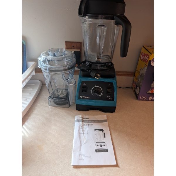 Vitamix Blender w/ Two Pitchers
