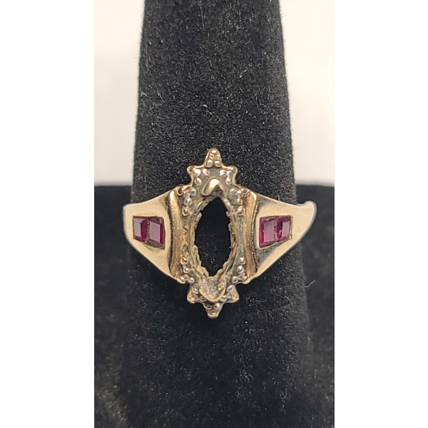 Women's 10K Yellow Gold Victorian-Style Ring With Empty Marquise Setting - Size 6 - Weight: 2.6g