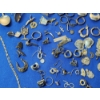 Image 13 : Large Assortment of Sterling Silver Jewelry Pieces: Rings, Bracelets, Necklaces, & More TW: 228.2g