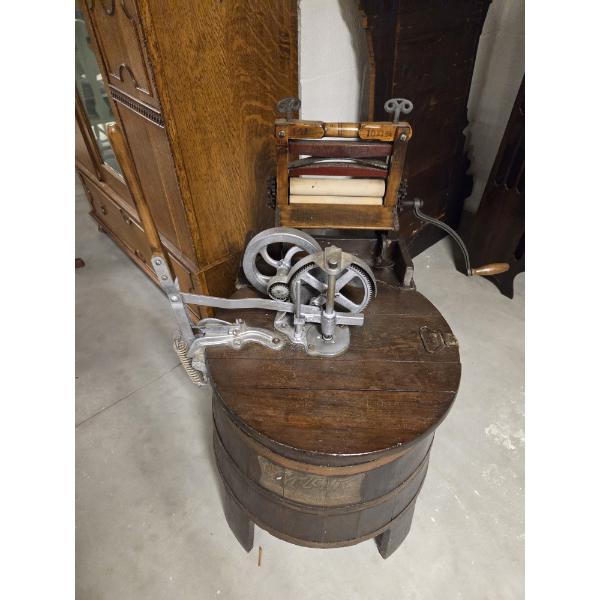 *Pick Up At Mantua Home-No Shipping Available* Excellent Condition Vintage Cyclone Wooden Barrel Was