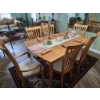 Image 1 : PICKUP IN NORTHFIELD - Fantastic Solid Hardwood Dining Room Table & 6 Chairs Includes Two 20" Leaves