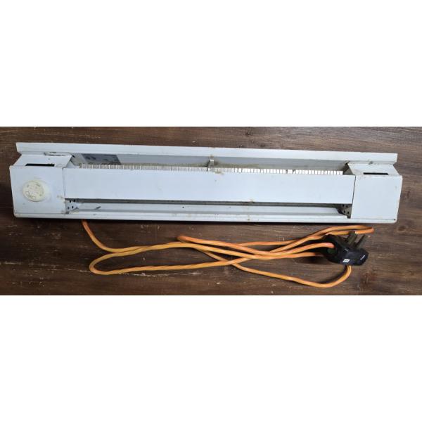 Plug in Baseboard Heater - Model F2543NWC - 240 Volts, 750 Watts, 3.2 Amps
