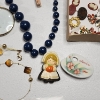 Image 6 : Large Lot of Assorted Costume Jewelry & Accessories