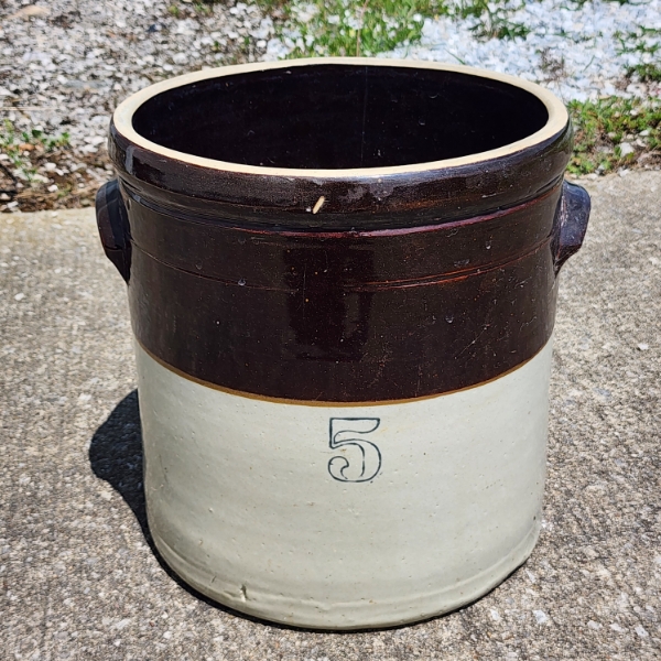 Vintage 5 Gallon Stoneware Crock Ft. Two Color Design
