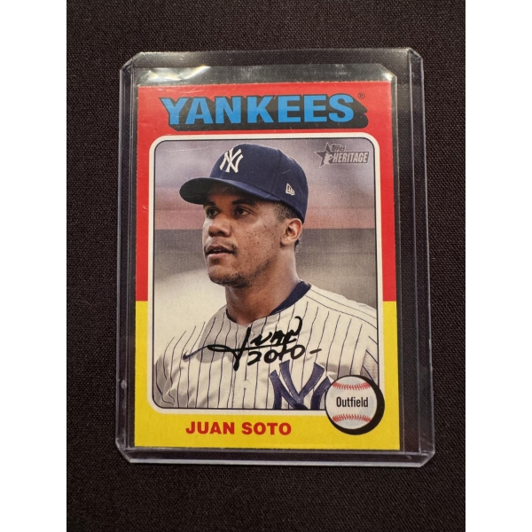 2024 Topps Juan Soto New York Yankees Baseball Card - Mint Condition