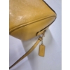 Image 10 : Authentic Coach Yellow Bennett Crossbody Bag In Excellent Condition 
