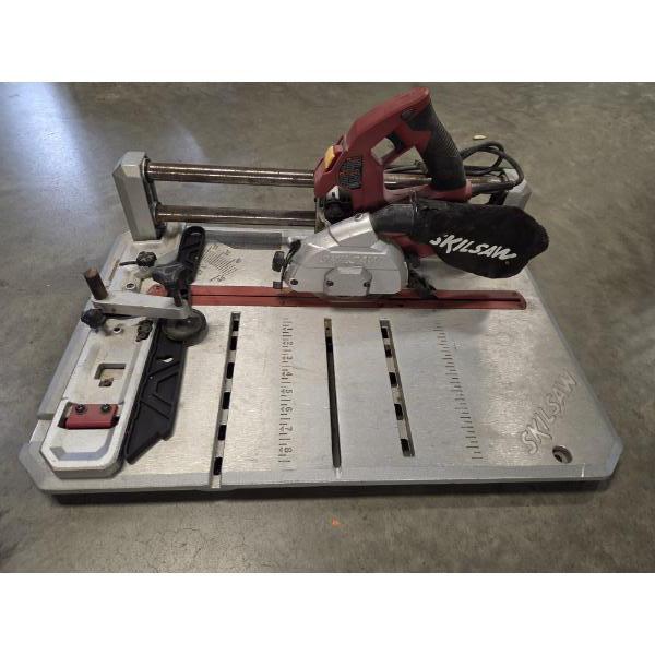 Excellent Condition SkilSaw 3600 Flooring Saw