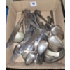 Image 1 : Silverplate Silverware - 54.4oz Total Weight