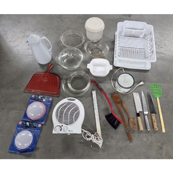 Huge Home Goods Group Including Pyrex Glass Dishes, Dish Drainer, Dust Pan, Electric Heater & More!
