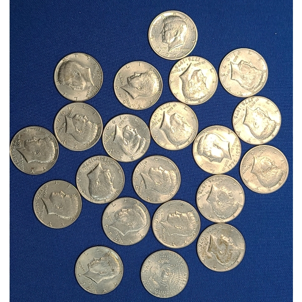 Assorted Years Kennedy Half Dollars & Kennedy Bicentennial Half Dollars - Face Value : $10.50