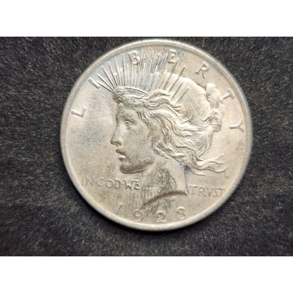 1923 Silver Peace Dollar 