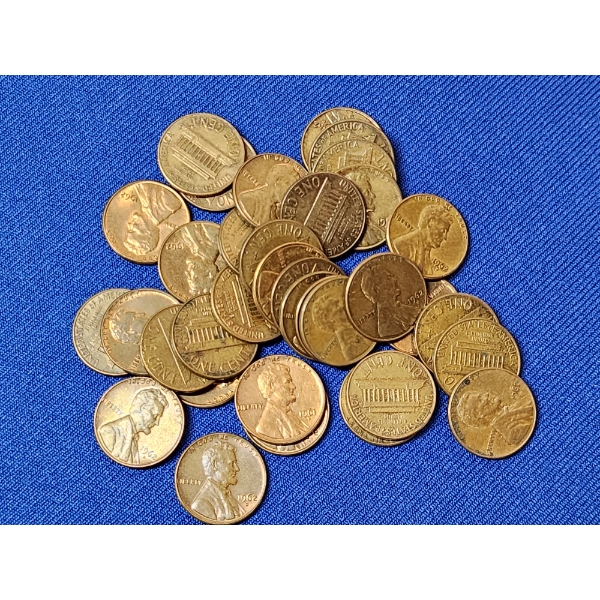 Lot of 35 Assorted Lincoln Memorial Cents, Mostly 1962-D