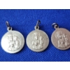 Image 3 : x3 Vintage Medallion Pendants - Joannes Palvlvs II