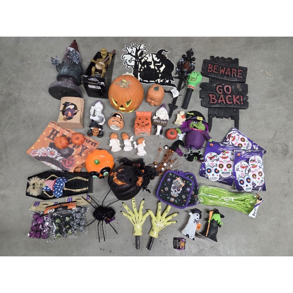 Large Halloween Decor Collection Including Ceramic Pumpkins & Ghosts, Animated Skeletons, Yard Signs