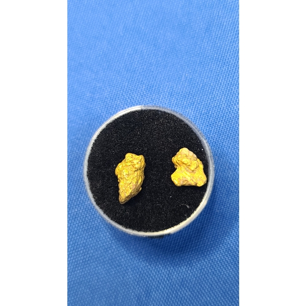 Small Gold Nuggets - Weight: 3.7g
