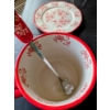 Image 3 : Temptations Floral Red Lace Server W Spoon