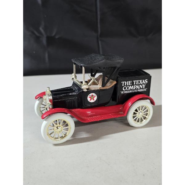 Excellent Condition Vintage Collector Texaco Ford Runabout Coin Bank