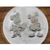 Image 2 : 2023 Niue Two Dollar 1 Oz 999 Silver Disney Mickey & Minnie Mouse Round 