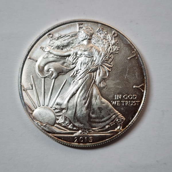 2015 American Silver Eagle - 1 oz .999 Fine Silver $1 Coin 