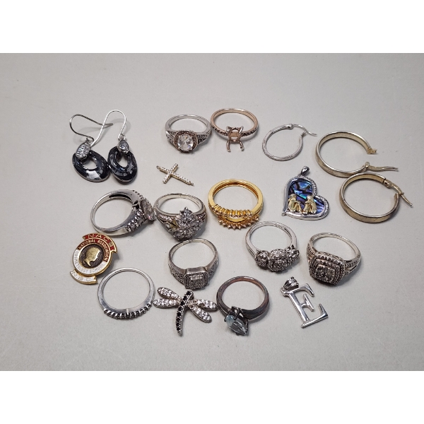 Lot of Sterling Silver Jewelry Including Rings, Earrings, Pendants Total Weight: 58.9g