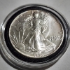 Image 2 : 1986 United States 1 Oz .999 Fine Silver American Eagle Round in Capsule