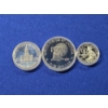 Image 4 : 1776-1976 United States Bicentennial Silver Proof Set with Display Case - 3 Coin Set