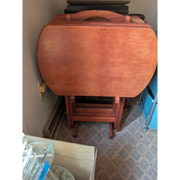 Set Of Four Solid wood Tv Trays