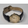 Image 3 : Vintage Men's Vicence Swiss Parts Quartz Wristwatch With 14K Gold Case 