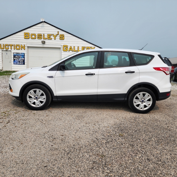 2014 Ford Escape 4D FWD SUV With 160,391 Miles ~ 2.5L I-4 SMPI DOHC Engine ~ Great Everyday Driver!