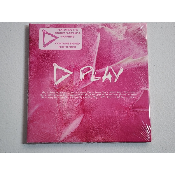 Ed Sheeran "Play" Deluxe CD Including Signed Photo Print - New in Sealed Package! 