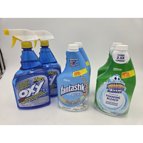 Two 32oz Fantastik, & Two 32oz Scrubbing Bubbles Bleach Cleaner & Two Oxy 32ox Spray