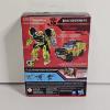 Image 2 : Transformers Studio Series 04 Deluxe Class Autobot Ratchet Action Figure