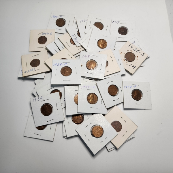 Lot of 47 Assorted Years Lincoln Wheat Cents in Flips 