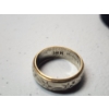Image 3 : Vintage Keepsake 14K Two-Tone Gold Engraved Wedding Ring - Size 8 - Total Weight: 7.0g