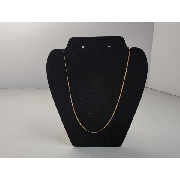 Stunning 14K Yellow Gold Herringbone 20in Chain Necklace Total Weight: 3.4g