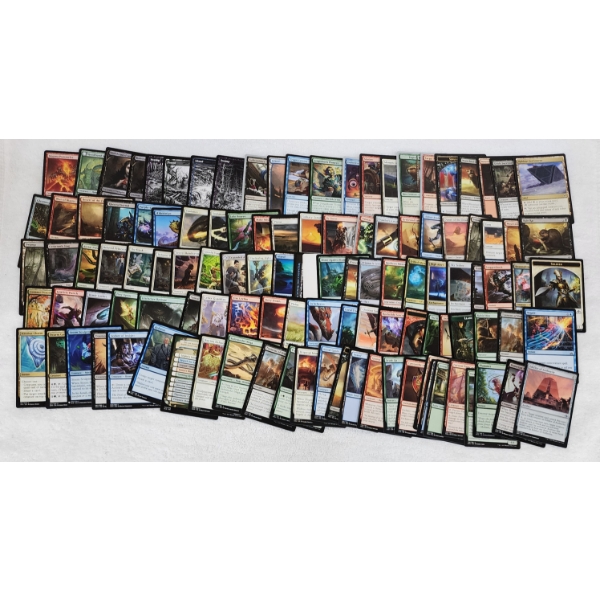 Large Collection of Over 100 Assorted Magic The Gathering MTG Trading Cards 