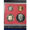 Image 2 : 1982- S United States Proof Set - 6 Coin Set with Box and Display Stand