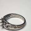 Image 3 : 14K White Gold Ring with Beautiful Intricate Details - Size 6 - Total Weight: 3.4g