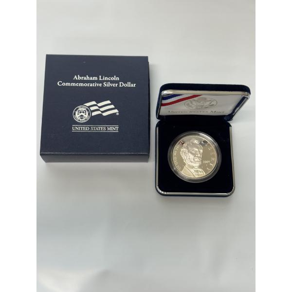 2009 Abraham Lincoln 90 % Commemorative Silver Dollar - In Original Packaging- Mint Condition