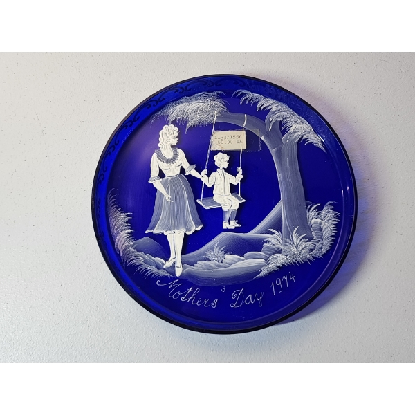 Vintage Collectible Mary Gregory Hand-Painted Enamel "Mother's Day 1974" Blue Glass Plate