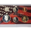 Image 2 : 2001 United States Mint Silver Proof Set: 90% Silver Quarters, Half Dollar, & Dime