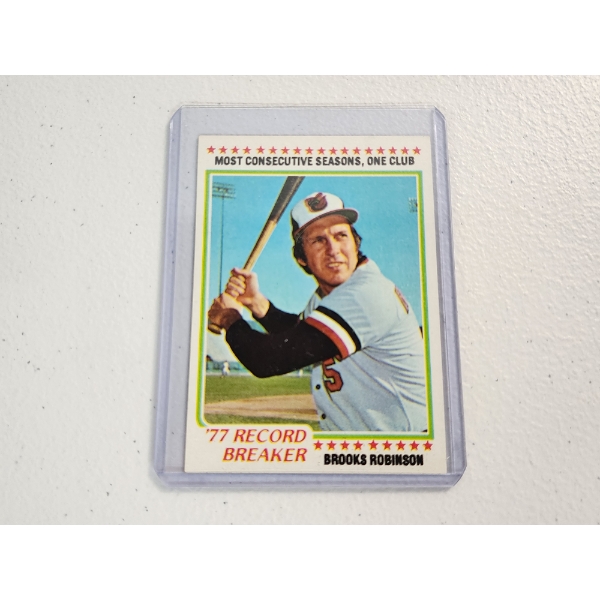 1978 Topps Brooks Robinson Record Breaker #4 - Near Mint in Card Sleeve