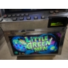 Image 5 : Vintage Little Green Men Slot Machine - Great Condition!