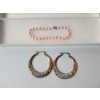 Image 1 : Gold-Tone "Princess" Hoop Earrings & Pink Pearl Bracelet